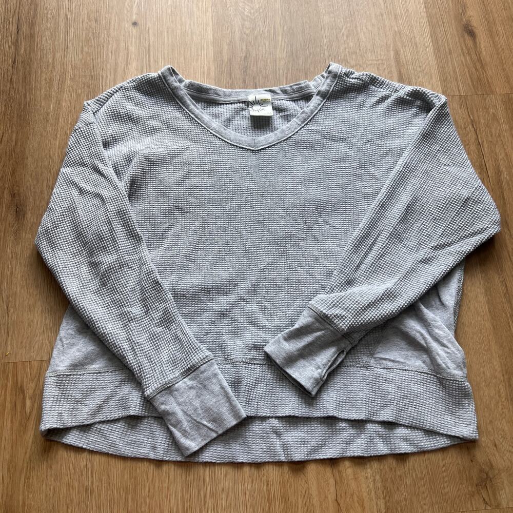 Offline by Aerie Waffle Crewneck Long Sleeve Gray Sweater Sz Small